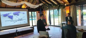 Geopolítica, solidaridad y ayuda humanitaria en el RC Sevilla Internacional