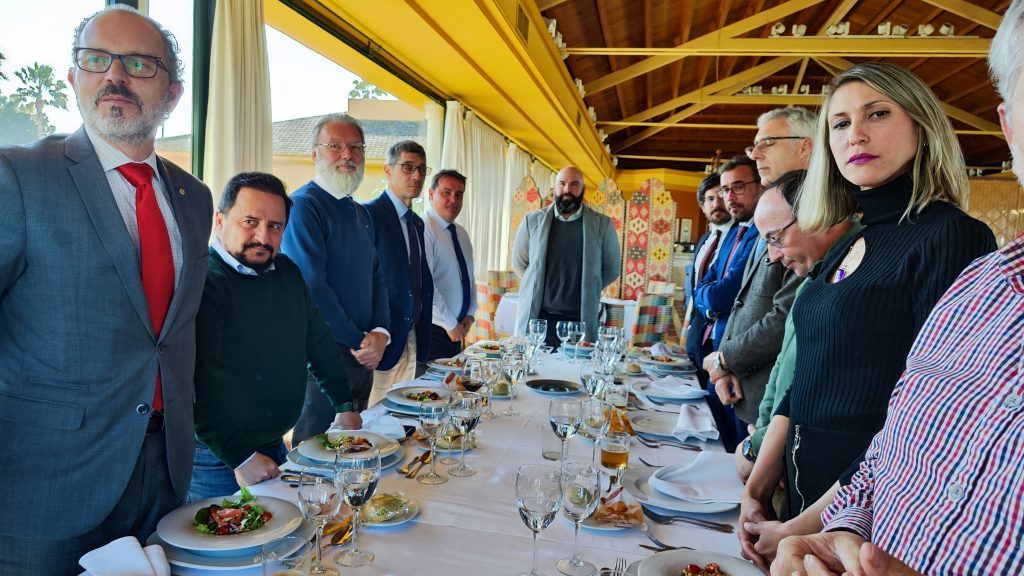 Fran Guillén elegido como próximo presidente del club Rotary Sevilla International