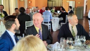 Conferencia de Carlos Rus presidente de ASPE sobre la situación de la sanidad en España en el club Rotary Sevilla International