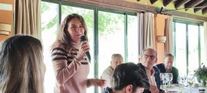 Ponencias en el Rotary Sevilla International de Rocío de los Reyes Machuca presidenta de CEDDD Andalucía y Sebastián Morales sobre ciberseguridad