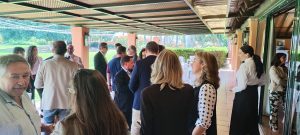 El profesor de la Universidad de Sevilla Joaquín Peña y la empresaria Sara Soriano hablan de Inteligencia Artificial y Transformación Digital en la reunión del Rotary Club Sevilla International