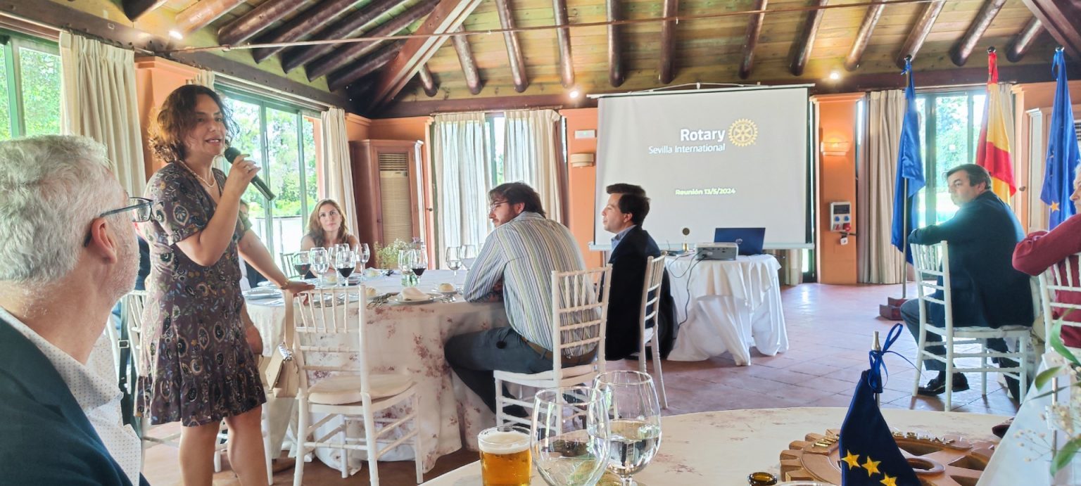 Presentations by Juan José Figueroa, Founder of the Charity Organization Llamarada de Fuego, Lawyer Manuel Marín, and Visit from the Governor’s Delegate Carmen Ortega at Rotary Club Sevilla International