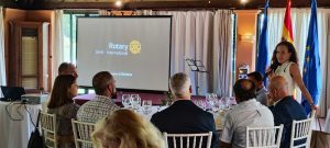Antonio Guerrero Presents His Foundation at the Rotary Club Sevilla International