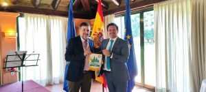 Antonio Guerrero Presents His Foundation at the Rotary Club Sevilla International