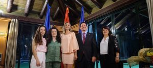 Cena solidaria del Rotary Club Sevilla International a beneficio de la Asociación ASEMO