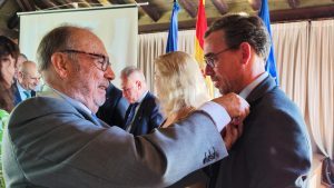 Visit of Victor Javier Elena, District Governor of District 2203, to the Rotary Sevilla International Club and presentation by Antonio Castaño on the Luis Séiquer Social Dentistry Foundation