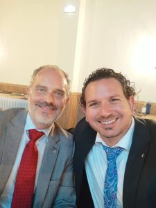 El Rotary Club Sevilla International asiste al almuerzo solidario de AFAR para personas sin hogar