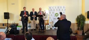 El Rotary Club Sevilla International asiste al almuerzo solidario de AFAR para personas sin hogar