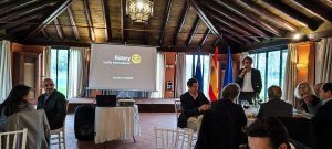 Teodoro García Egea and Antonio Barba Discuss Cryptoeconomics and Digital Law at the Recent Rotary Club Sevilla International Meeting
