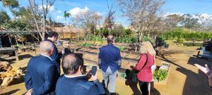 El Rotary Club Sevilla International visita el centro en Alcalá de Guadaíra de la Asociación AFAR